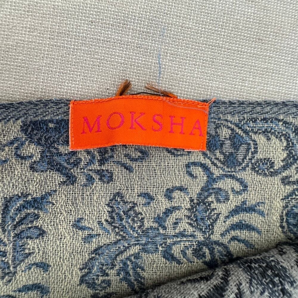 Moksha Floral/Paisley‎ Wool Scarf - Picture 2 of 5